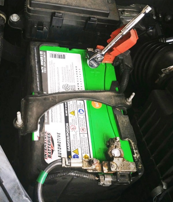 Mobile Auto Battery Replacement